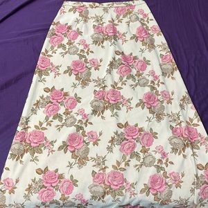 Size 8 Maxi Skirt